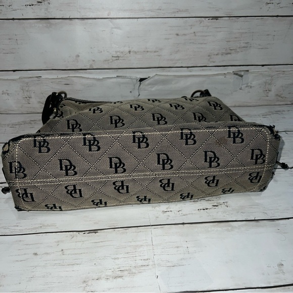 Dooney & Bourke Black and Gray Shoulder Bag with Monogram Design - Picture 4 of 10